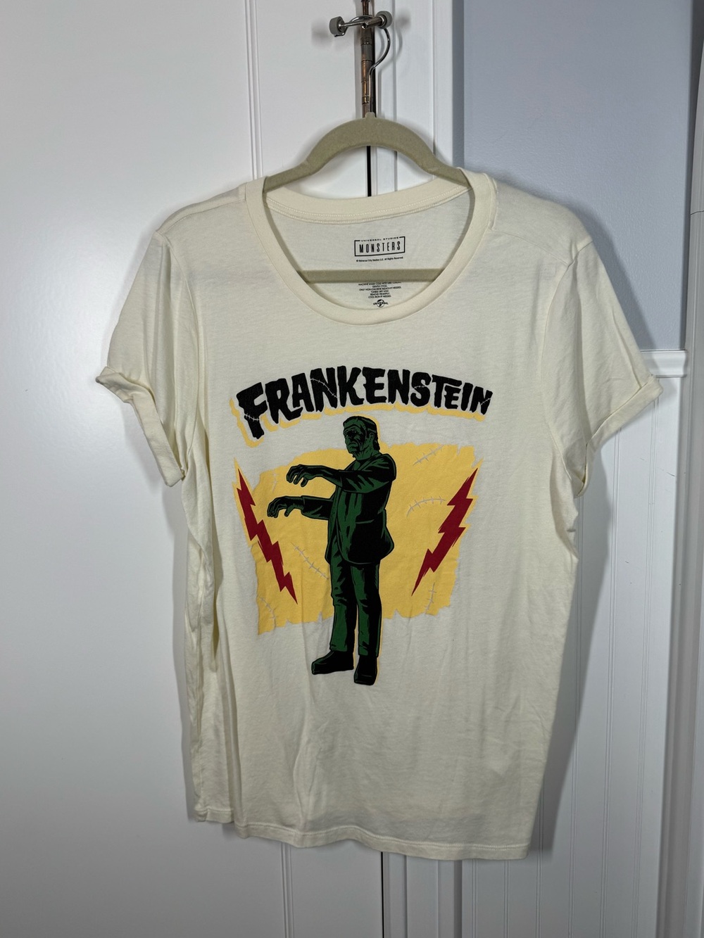 Torrid universal studios monsters Frankenstein Graphic Tee size 00 medium/large